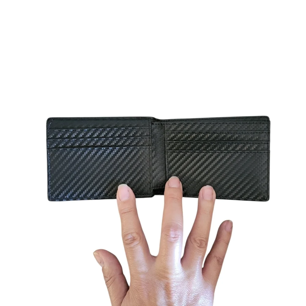 NWOT- Runbox Leather Slim Wallet